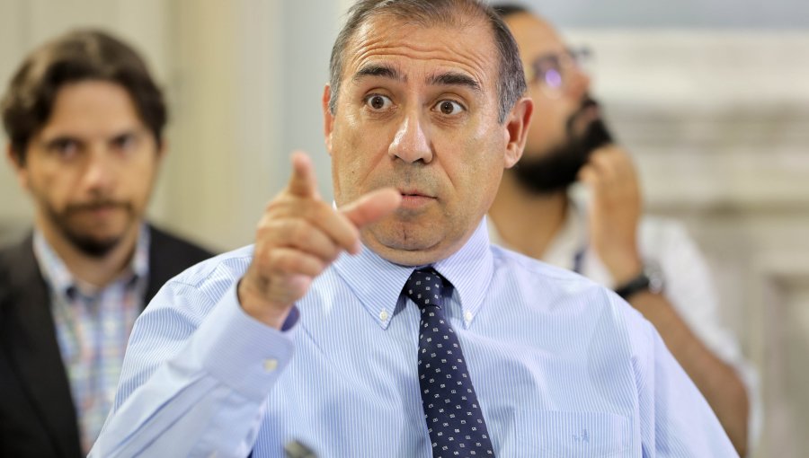 Jefe de senadores UDI descarta apoyar denuncia de legisladores RN por Matthei: dice que "no es bueno judicializar la campaña"