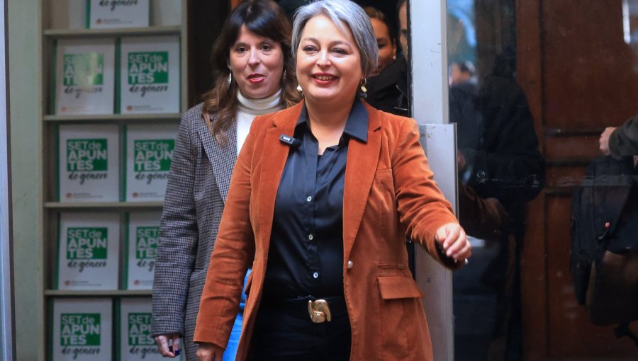 Jeannette Jara prepara presentación de su comando tras encabezar diversas reuniones