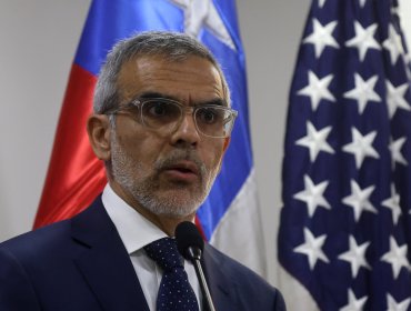 Ministro Cordero destaca colaboración en entrega de datos biométricos con EE.UU.: "Permite alertas más inmediatas"