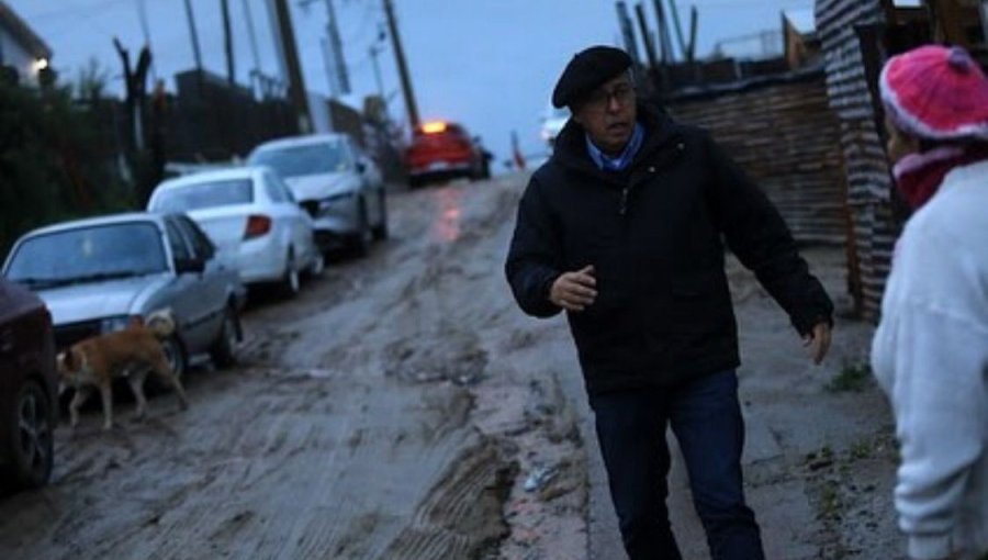 Diputado Barrios destacó el trabajo de equipos de emergencia tras recorrer sectores afectados por la lluvia en Viña del Mar
