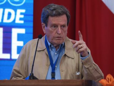 Carlos Larraín fue denunciado ante el tribunal supremo de RN tras revelar que votará por José Antonio Kast