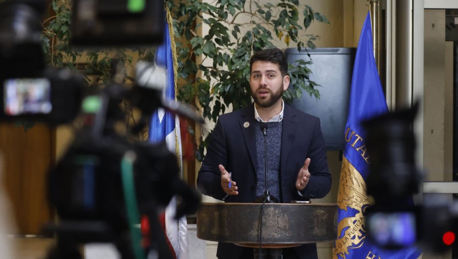 Diego Ibáñez se impone a Juan Ignacio Latorre y a Jorge Brito en el Frente Amplio para competir por el Senado en Valparaíso