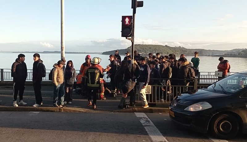 Adolescente de 16 años se encuentra en riesgo vital tras ser apuñalado por otro menor en Puerto Montt