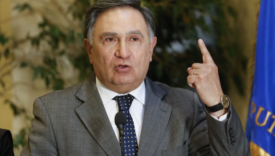 Diputado Miguel Mellado por Evelyn Matthei: “Hay que reconocer cuando las cosas no funcionan"
