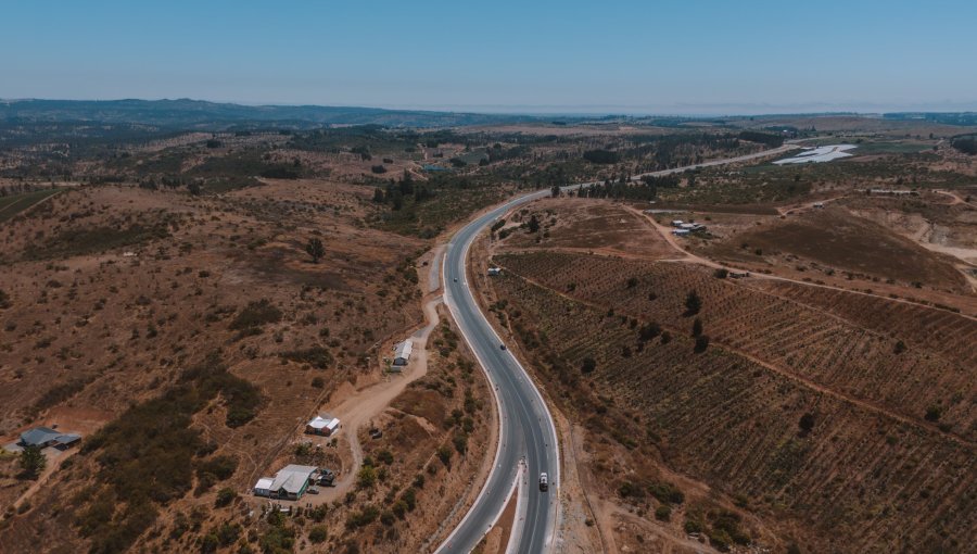 Contraloría detecta que el MOP pagó de forma improcedente más de $300 millones por concesión del Camino de La Fruta