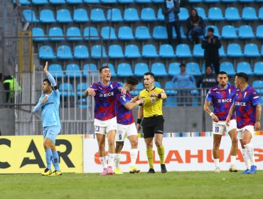 Comisión de Árbitros de la ANFP reconoce errores en penales sancionados en el partido de D. Iquique contra la UC