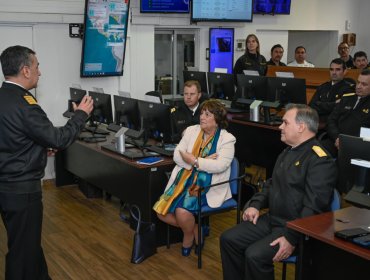 Ministra de Defensa destacó el Sistema Nacional de Alarma de Maremotos del SHOA: "Nos pone a la vanguardia"