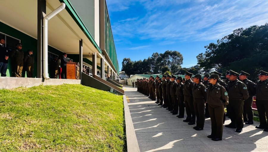 82 carabineros recién egresados se suman a labores operativas en la región de Valparaíso