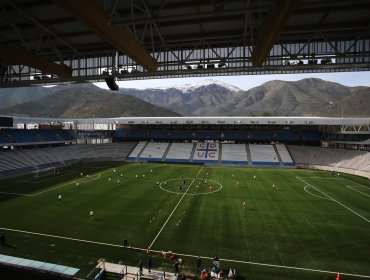 Alcaldesa de Las Condes por estreno del Claro Arena: "No se entiende la insistencia de UC, si no están cumpliendo"