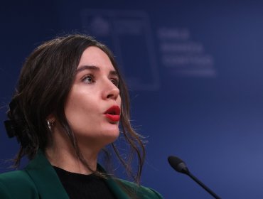 Vocera de Gobierno calificó de "impresentable" la asistencia a casinos de funcionarios públicos con licencia