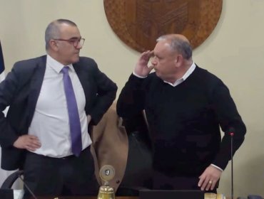 Escándalo en el Core de Valparaíso: Micrófono abierto deja al descubierto "rosario" de insultos y críticas de Mundaca a Republicanos