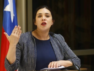 Cariola responde a dichos de Frei por respaldo de la DC a Jara: "En su última campaña, no tuvo problemas en que el PC lo apoyara"