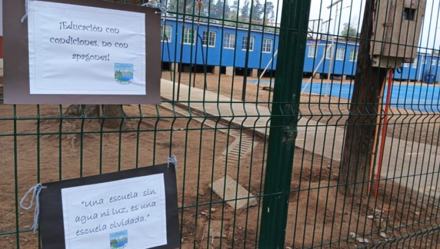 Resuelven problemas de conexión eléctrica en escuela Teniente Julio Allende de Placilla