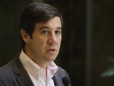 Ramírez arremete contra Republicanos tras inscripción de pacto: "Si llegamos a perder el Congreso va a ser culpa de la falta de unidad"