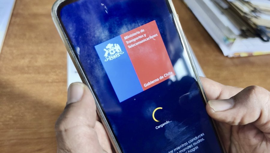 Implementación de la Licencia Digital de Conducir también llegó a Rapa Nui