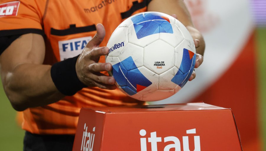 Comisión de Árbitros dejó fuera a dos jueces para la 19° fecha del Campeonato Nacional tras sus errores