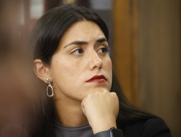 Jefa territorial del comando de Jeannette Jara reiteró que hubo un error en el programa al plantear la nacionalización del cobre