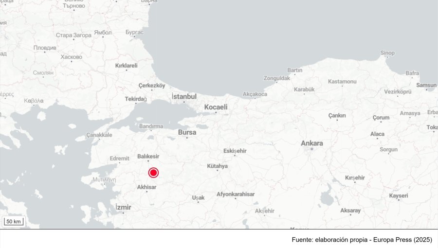Cuatro heridos y varios rescates tras sismo de magnitud 6,1 en Turquía