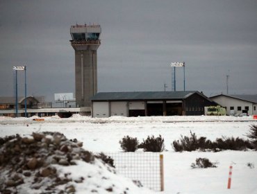 Suspenden proceso a piloto estadounidense que aterrizó en la Antártica y deberá donar US$30.000 a Fundación Nuestros Hijos