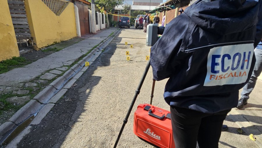 Investigan homicidio de mujer de 62 años baleada en su domicilio en Conchalí