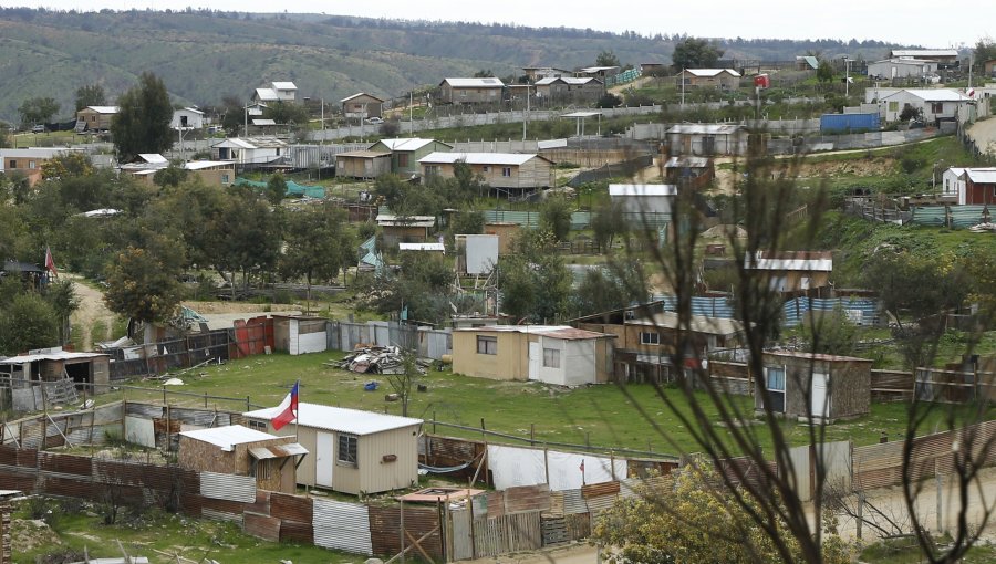 UDI recurre a Contraloría por toma de terrenos de la familia Correa en Quilpué: acusan a Serviu Valparaíso de "incumplir fallo judicial"