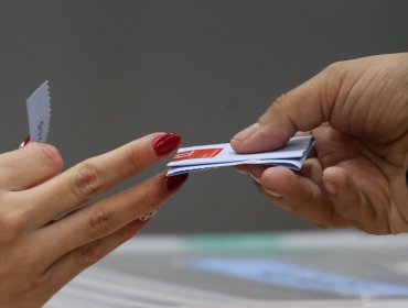 Acusan a oficialismo de dilatar proyecto sobre multas por voto obligatorio en la Comisión de la Cámara