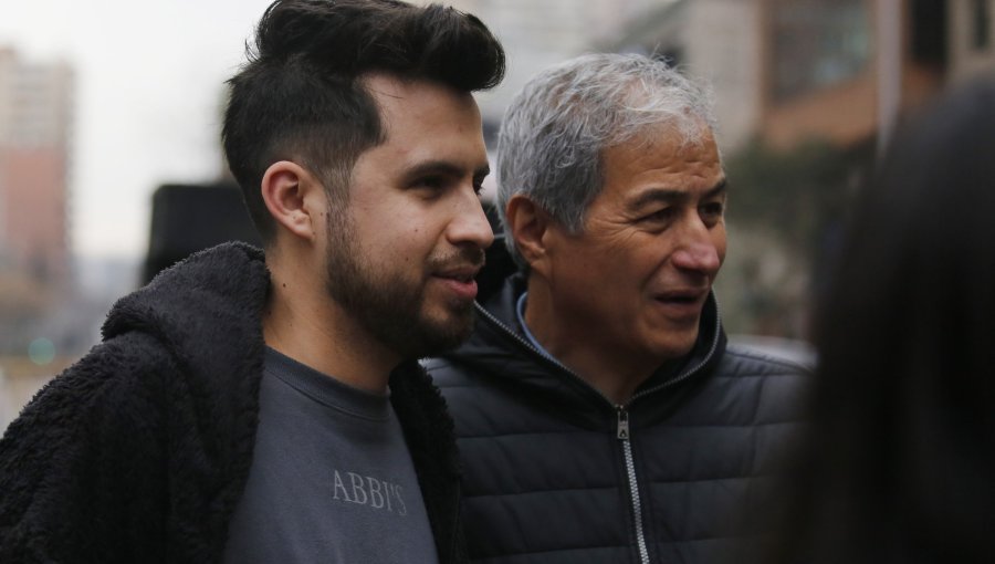 Exclusión de Gustavo Gatica como candidato desata fuerte crisis interna en el Frente Amplio