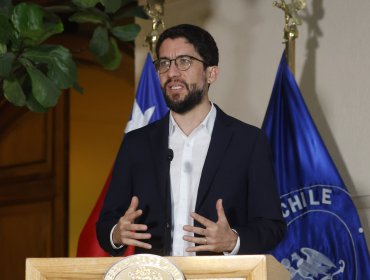 Ministro Boccardo desestima "crisis" en materia laboral y defiende las cifras de creación de empleo