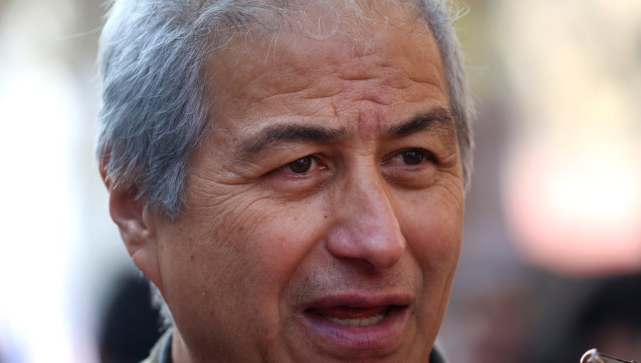 Presidente del Colegio de Profesores por caso de docente del INBA rociado con bencina: "Es gravísimo y repudiable"