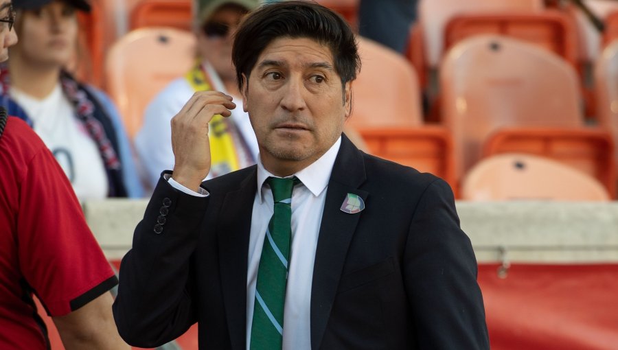 Aníbal Mosa ofrecería la gerencia deportiva de Colo-Colo a Iván Zamorano para el próximo año