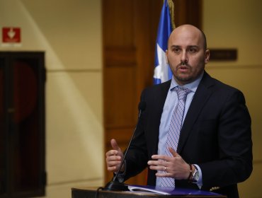 Diputado Longton oficia a la Junji para derogar priorización de hijos de inmigrantes irregulares