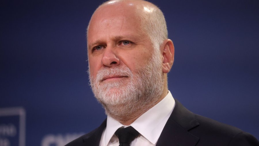 Ministro del Interior aseguró que polémica frase de Kast sobre el Congreso debe ser "rectificada y aclarada" por el candidato
