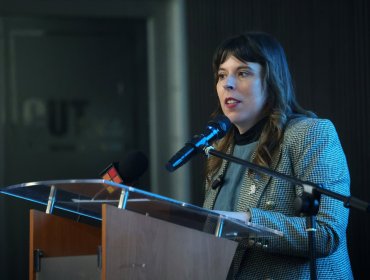 Presidenta del FA califica como un "error" no alcanzar acuerdo por lista única aunque dice respetar decisión del FRVS y AH