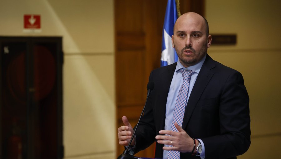 Diputado Longton oficia a la Junji para derogar priorización de hijos de inmigrantes irregulares