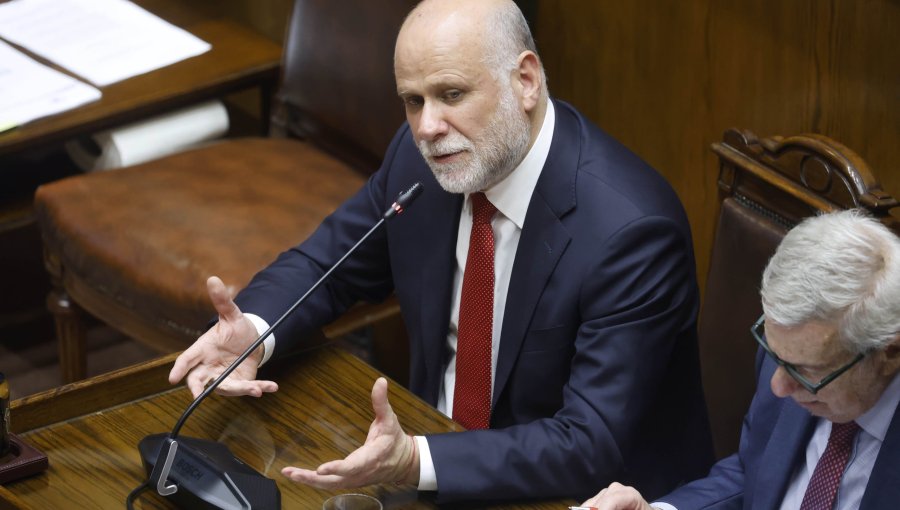 Ministro del Interior no descarta lista única parlamentaria: "La negociación está en marcha todavía"