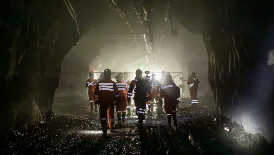 Codelco reportó al Senado pérdidas por 300 millones de dólares tras tragedia en El Teniente