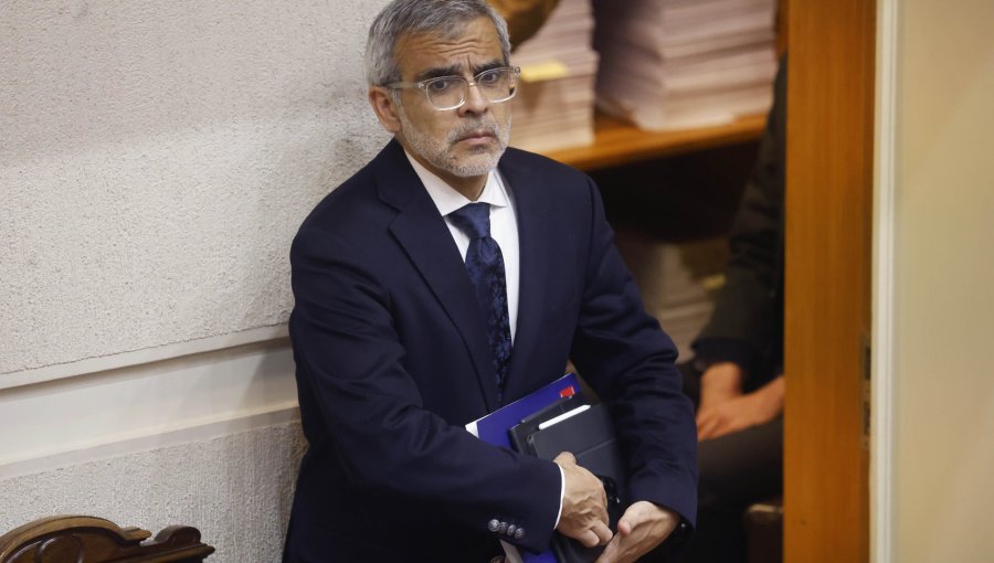 Comisión de Seguridad convoca a autoridades nacionales para abordar el robo de vehículos y su traslado a Venezuela.