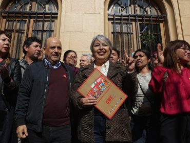CUT entrega respaldo a la candidatura de Jeannette Jara y presenta sus propuestas programáticas