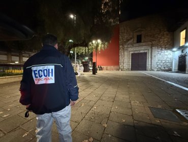 Nuevo homicidio: Acribillaron a sujeto a un costado de iglesia de San Francisco en Santiago