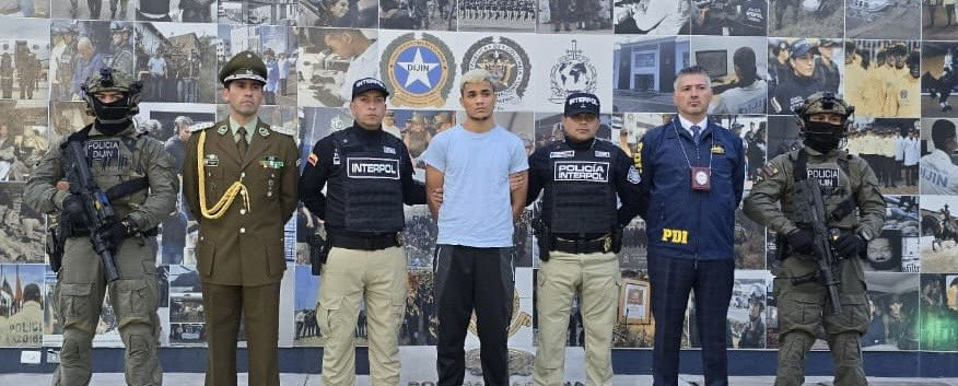 Canciller van Klaveren espera que sicario detenido en Colombia regrese a Chile "en un corto plazo"