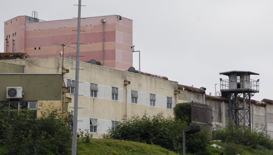 Comisión de Constitución del Senado aprueba proyecto que busca fortalecer seguridad perimetral de cárceles
