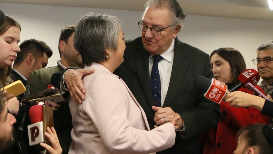 Presidente de la Democracia Cristiana adelantó programa de Jara: "Es de puntualizaciones programáticas"