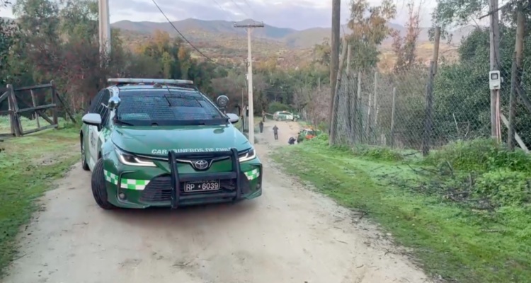 Fiscalía confirma que Carabineros acudió a parcela antes que asesinaran a víctima de robo en Curacaví