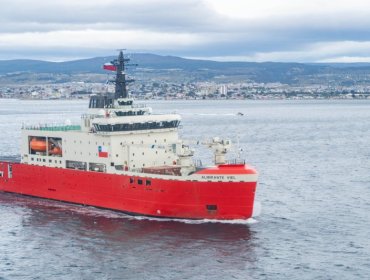 Armada retoma operaciones de invierno desde Punta Arenas hacia la Antártica después de ocho años