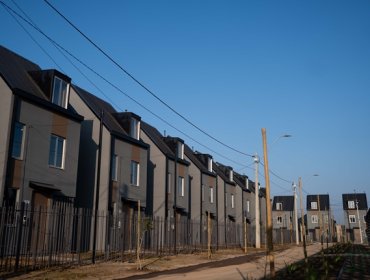 «Eco Barrio La Platina»: Presidente Boric encabezó entrega de más de 1.200 viviendas en La Pintana