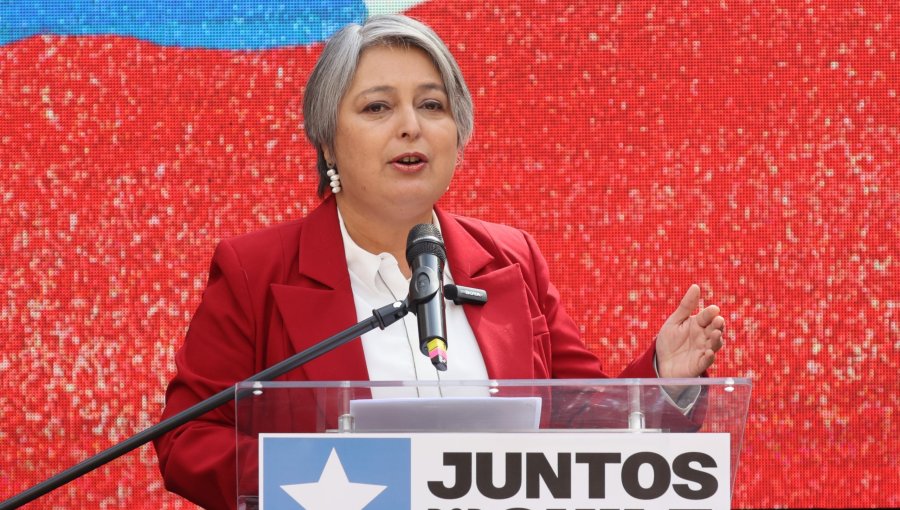 "Lamento la imprecisión": Jara reconoce nuevo traspié tras señalar que aborto no estaba en su programa de Primaria