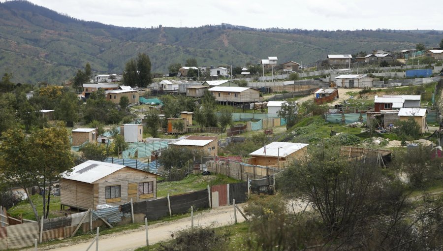 Ministerio de Vivienda ordenó al Serviu de Valparaíso que proceda a demoler la toma en terrenos de la familia Correa en Quilpué