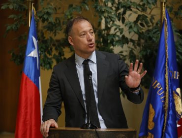 Presidente de la Cámara convoca a sesión especial para votar el proyecto que establece multas por no sufragar