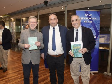 «Chile en Prospectiva»: coloquio reunió a Francisco Chahuán y Joaquín Lavín, que dieron la brújula y el mapa hacia dónde apuntar