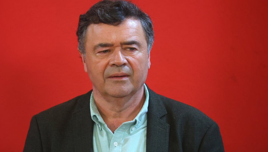Esteban Valenzuela se suma al comando presidencial de Jeannette Jara tras dejar el Ministerio de Agricultura
